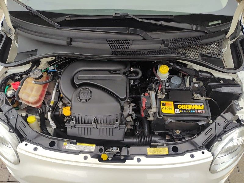 FIAT 500 1.4 CULT 8V AUTOMATIZADO 2011/2012 AWD MULTIMARCAS LAJEADO / Carros no Vale