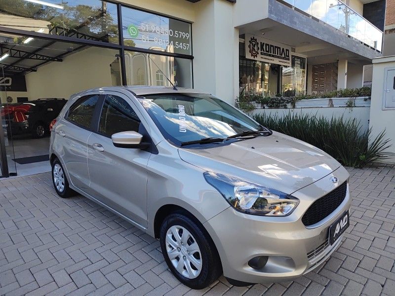 FORD KA 1.0 SE PLUS 12V 2018/2018 AWD MULTIMARCAS LAJEADO / Carros no Vale