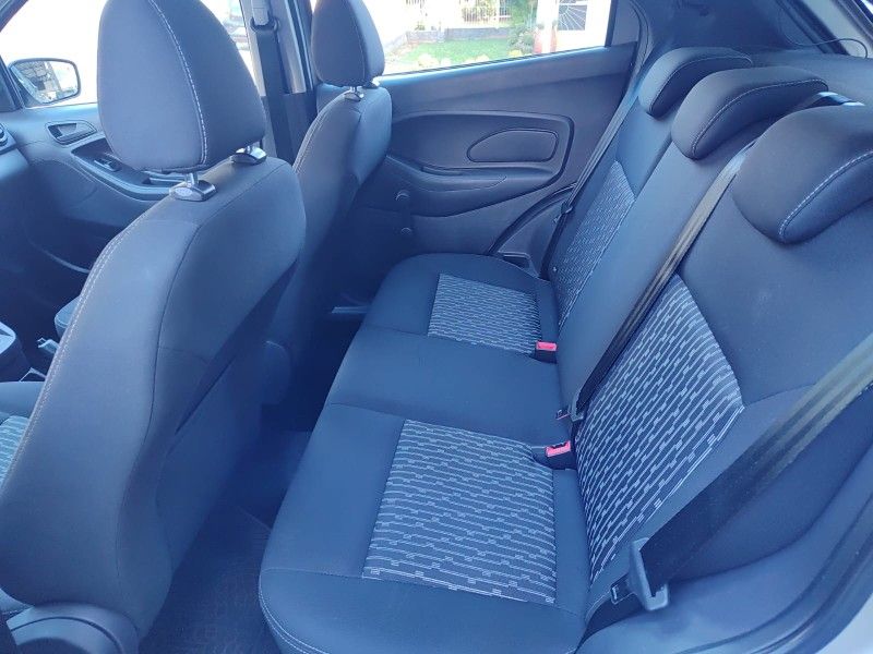 FORD KA 1.0 SE PLUS 12V 2018/2018 AWD MULTIMARCAS LAJEADO / Carros no Vale