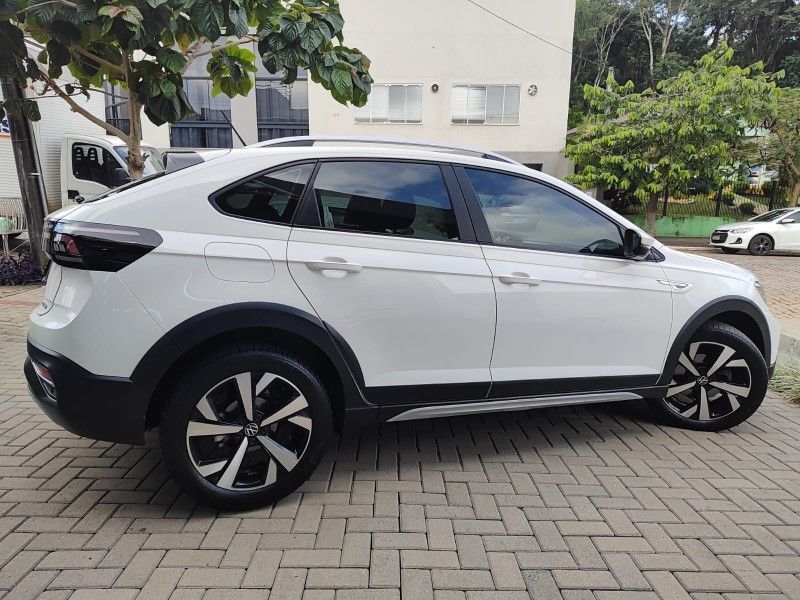 VOLKSWAGEN NIVUS 1.0 200 TSI HIGHLINE LAUNCHING EDITION TOTAL 2021/2021 AWD MULTIMARCAS LAJEADO / Carros no Vale