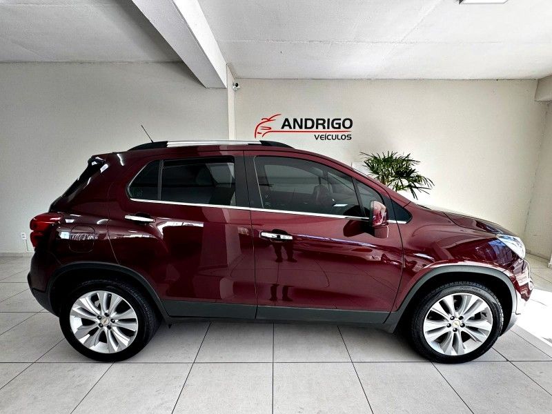 CHEVROLET TRACKER 1.4 16V TURBO LTZ 2017/2017 ANDRIGO VEÍCULOS CAXIAS DO SUL / Carros no Vale