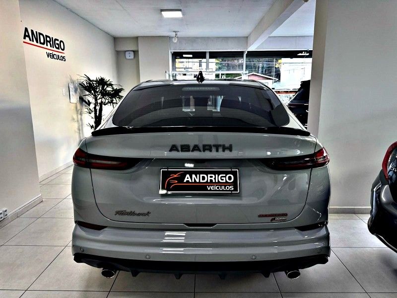 FIAT FASTBACK 1.3 ABARTH 270 TURBO 2024/2024 ANDRIGO VEÍCULOS CAXIAS DO SUL / Carros no Vale