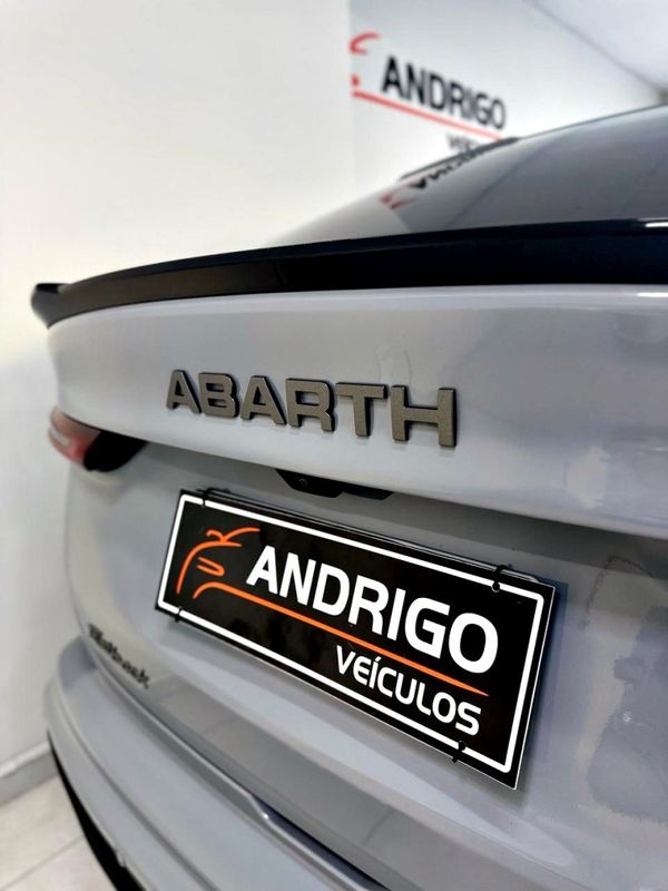 FIAT FASTBACK 1.3 ABARTH 270 TURBO 2024/2024 ANDRIGO VEÍCULOS CAXIAS DO SUL / Carros no Vale