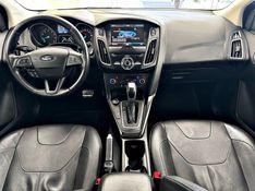 FORD FOCUS 2.0 TITANIUM PLUS HATCH 16V AUTO 2015/2016 ANDRIGO VEÍCULOS CAXIAS DO SUL / Carros no Vale