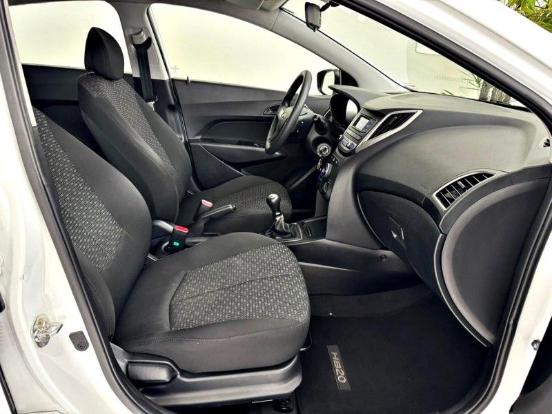 HYUNDAI HB20 1.0 COMFORT PLUS 12V 2018/2018 ANDRIGO VEÍCULOS CAXIAS DO SUL / Carros no Vale