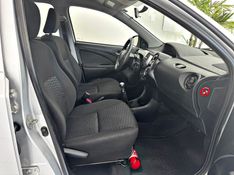 TOYOTA ETIOS 1.3 X 16V 2015/2015 ANDRIGO VEÍCULOS CAXIAS DO SUL / Carros no Vale