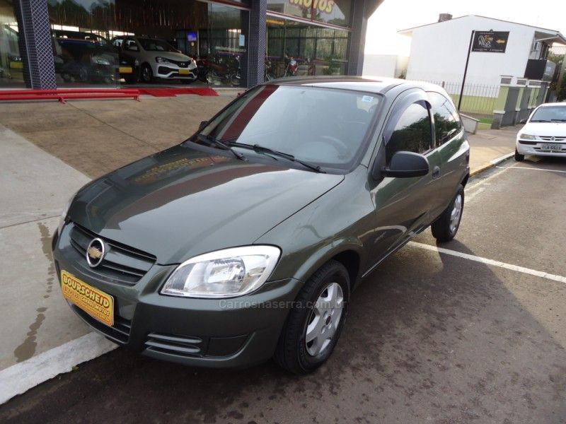 CHEVROLET CELTA 1.0 MPFI LIFE 8V 2010/2010 BOURSCHEID CARROS E MOTOS SANTA CLARA DO SUL / Carros no Vale