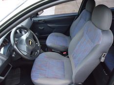 CHEVROLET CELTA 1.0 MPFI LIFE 8V 2010/2010 BOURSCHEID CARROS E MOTOS SANTA CLARA DO SUL / Carros no Vale