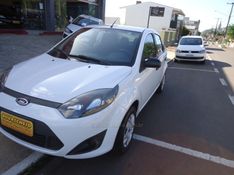 FORD FIESTA 1.6 ROCAM SE PLUS SEDAN 8V 2012/2012 BOURSCHEID CARROS E MOTOS SANTA CLARA DO SUL / Carros no Vale
