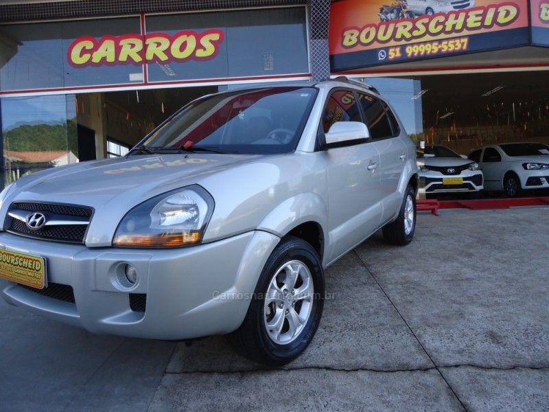 HYUNDAI TUCSON 2.0 MPFI GLS BASE 16V 143CV 2WD 2012/2013 BOURSCHEID CARROS E MOTOS SANTA CLARA DO SUL / Carros no Vale