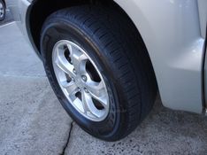 HYUNDAI TUCSON 2.0 MPFI GLS BASE 16V 143CV 2WD 2012/2013 BOURSCHEID CARROS E MOTOS SANTA CLARA DO SUL / Carros no Vale