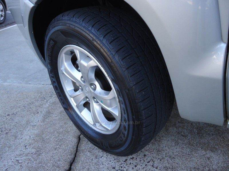 HYUNDAI TUCSON 2.0 MPFI GLS BASE 16V 143CV 2WD 2012/2013 BOURSCHEID CARROS E MOTOS SANTA CLARA DO SUL / Carros no Vale