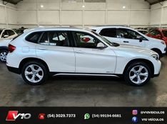 BMW X1 2.0 16V TURBO ACTIVEFLEX SDRIVE20I 2015/2015 V10 VEÍCULOS CAXIAS DO SUL / Carros no Vale