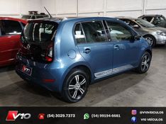 VOLKSWAGEN UP 1.0 TSI CONNECT 12V TOTAL 2017/2018 V10 VEÍCULOS CAXIAS DO SUL / Carros no Vale