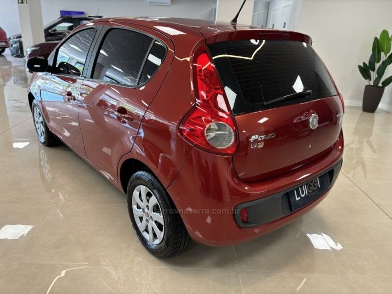 FIAT PALIO 1.0 MPI ATTRACTIVE 8V 2012/2013 LUIGGI AUTOMÓVEIS CARLOS BARBOSA / Carros no Vale
