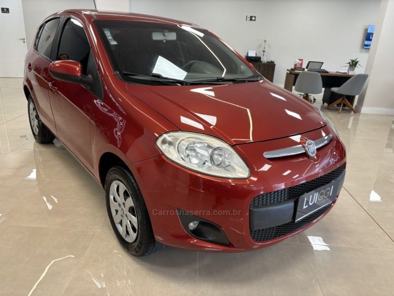 FIAT PALIO 1.0 MPI ATTRACTIVE 8V 2012/2013 LUIGGI AUTOMÓVEIS CARLOS BARBOSA / Carros no Vale