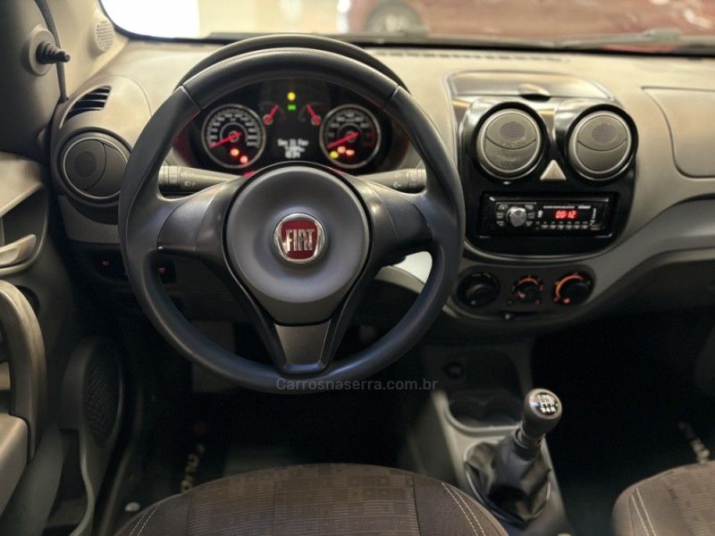 FIAT PALIO 1.0 MPI ATTRACTIVE 8V 2012/2013 LUIGGI AUTOMÓVEIS CARLOS BARBOSA / Carros no Vale