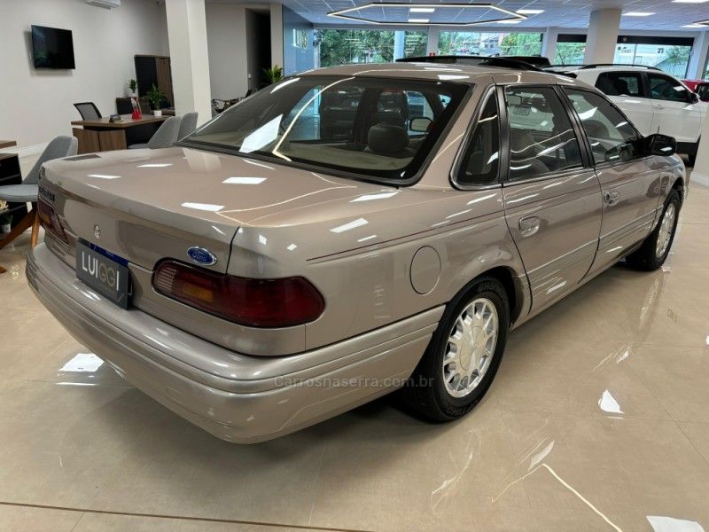 FORD TAURUS 3.0 LX V6 24V 1994/1995 LUIGGI AUTOMÓVEIS CARLOS BARBOSA / Carros no Vale