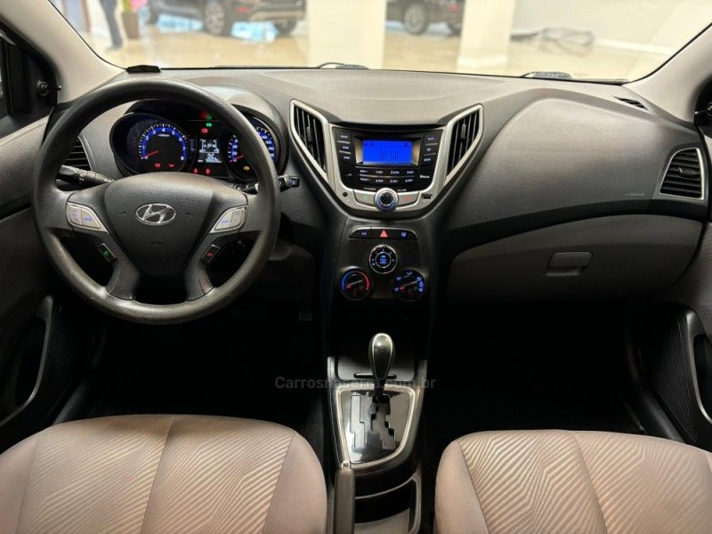 HYUNDAI HB20S 1.6 COMFORT PLUS 16V 2014/2014 LUIGGI AUTOMÓVEIS CARLOS BARBOSA / Carros no Vale