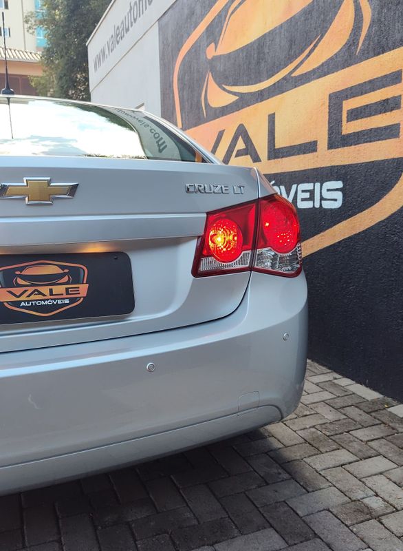CHEVROLET CRUZE LT 1.8 16V FlexPower 2016/2016 VALE AUTOMÓVEIS LAJEADO / Carros no Vale
