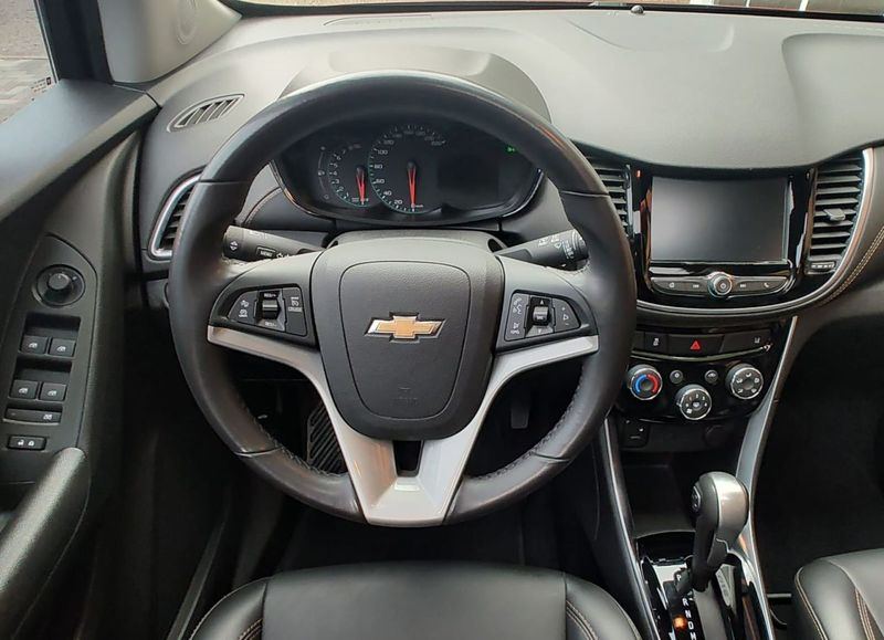 CHEVROLET TRACKER Premier 1.4 Turbo 16V 2019/2019 VALE AUTOMÓVEIS LAJEADO / Carros no Vale