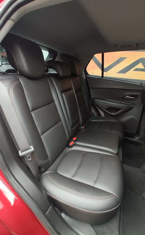 CHEVROLET TRACKER Premier 1.4 Turbo 16V 2019/2019 VALE AUTOMÓVEIS LAJEADO / Carros no Vale