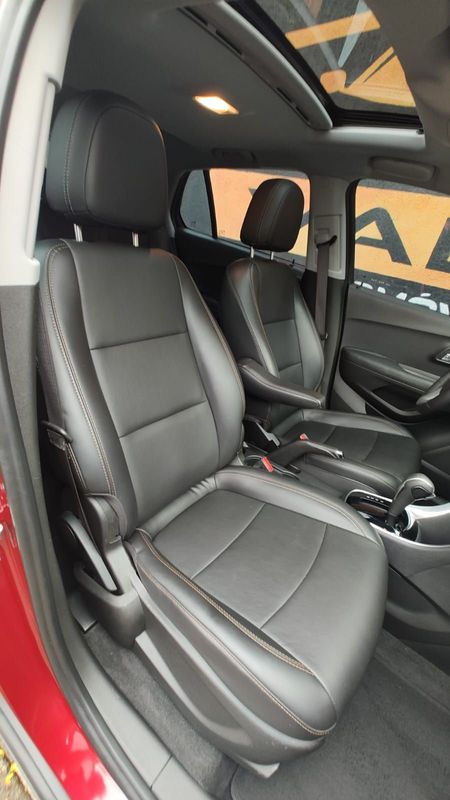 CHEVROLET TRACKER Premier 1.4 Turbo 16V 2019/2019 VALE AUTOMÓVEIS LAJEADO / Carros no Vale