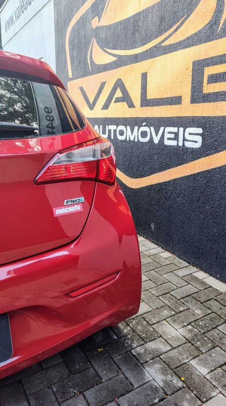 Hyundai HB20 Comf./C.Plus/C.Style 1.0 12V 2013/2014 VALE AUTOMÓVEIS LAJEADO / Carros no Vale