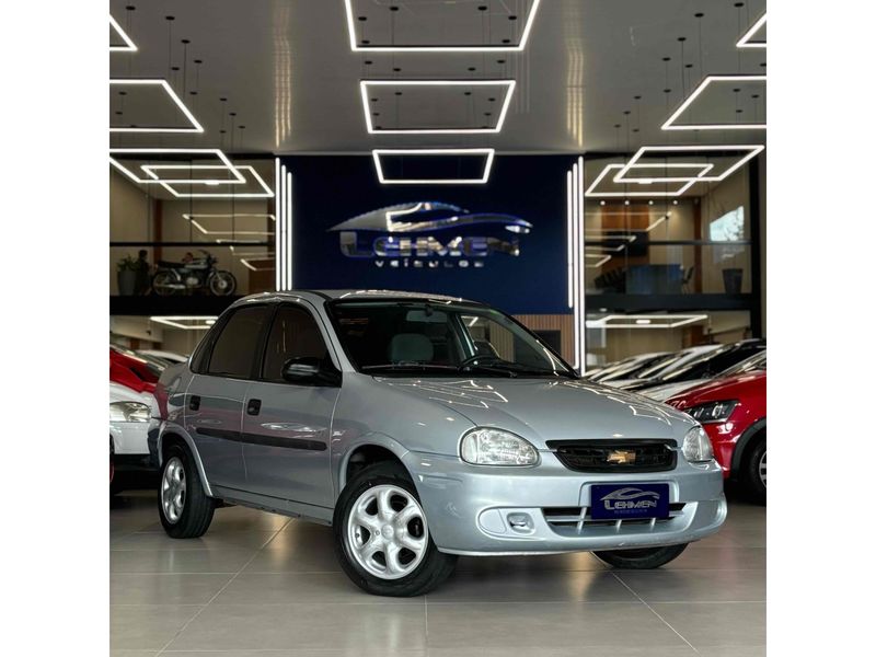 CHEVROLET CLASSIC 1.0 MPFI LIFE 8V 2009/2009 LEHMEN VEÍCULOS VENÂNCIO AIRES / Carros no Vale