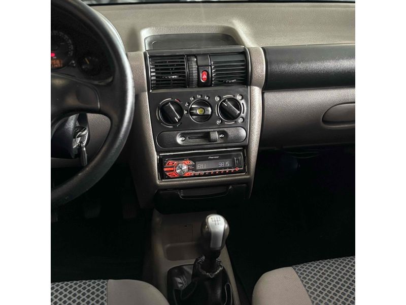 CHEVROLET CLASSIC 1.0 MPFI LIFE 8V 2009/2009 LEHMEN VEÍCULOS VENÂNCIO AIRES / Carros no Vale
