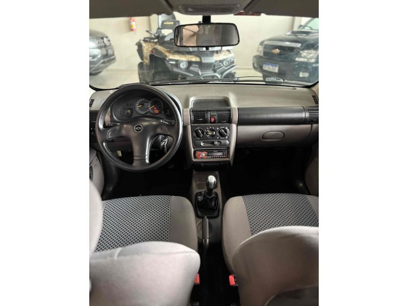 CHEVROLET CLASSIC 1.0 MPFI LIFE 8V 2009/2009 LEHMEN VEÍCULOS VENÂNCIO AIRES / Carros no Vale