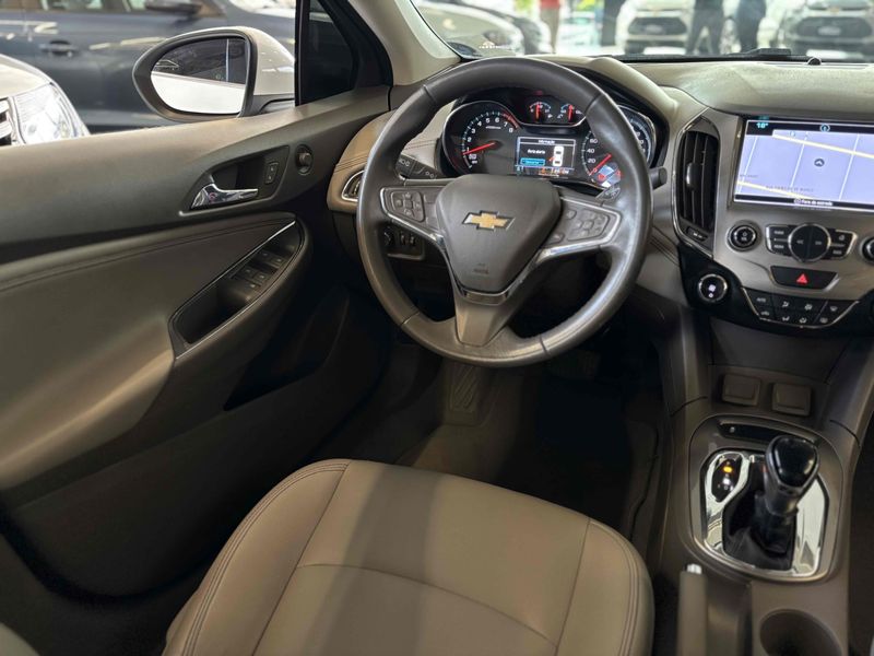 CHEVROLET CRUZE 1.4 TURBO LTZ 16V 2018/2019 LEHMEN VEÍCULOS VENÂNCIO AIRES / Carros no Vale