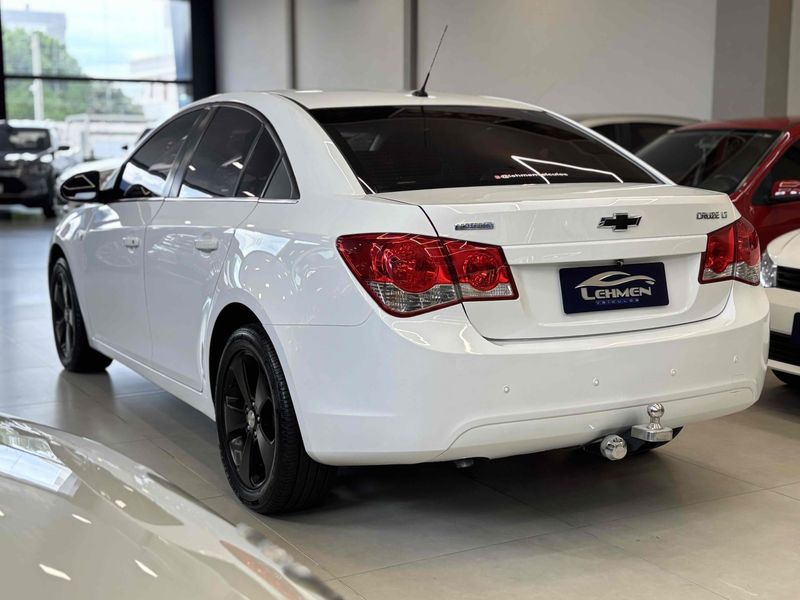 CHEVROLET CRUZE 1.8 LT 16V 2014/2014 LEHMEN VEÍCULOS VENÂNCIO AIRES / Carros no Vale