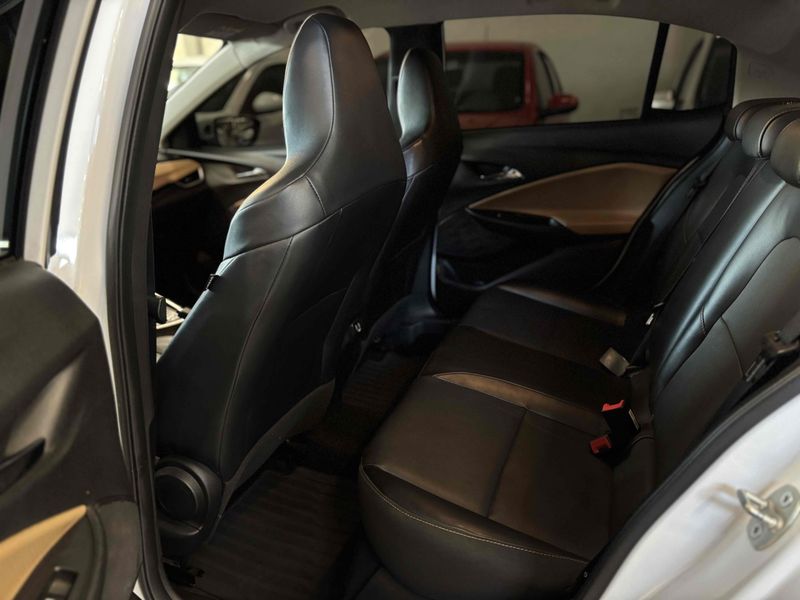 CHEVROLET ONIX 1.0 TURBO PLUS PREMIER 2022/2023 LEHMEN VEÍCULOS VENÂNCIO AIRES / Carros no Vale