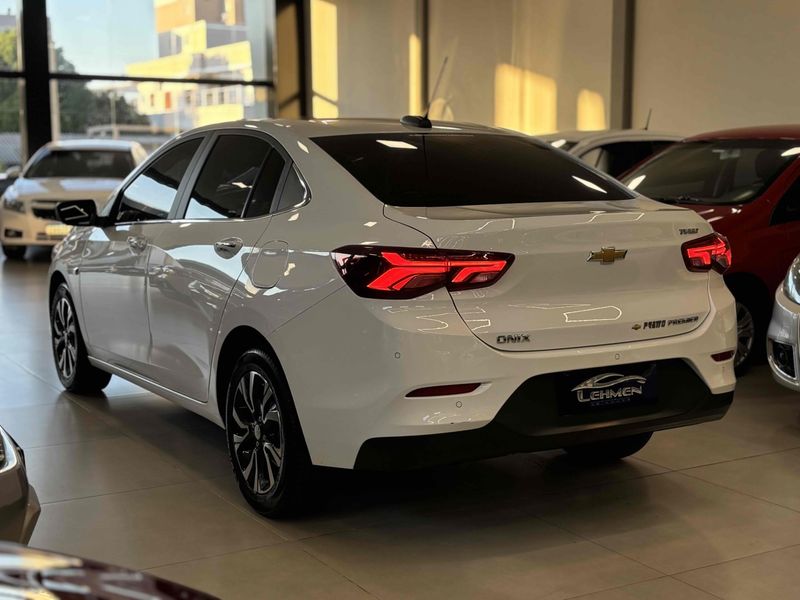 CHEVROLET ONIX 1.0 TURBO PLUS PREMIER 2022/2023 LEHMEN VEÍCULOS VENÂNCIO AIRES / Carros no Vale