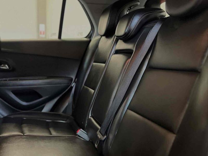 CHEVROLET TRACKER 1.4 16V TURBO MIDNIGHT 2018/2019 LEHMEN VEÍCULOS VENÂNCIO AIRES / Carros no Vale