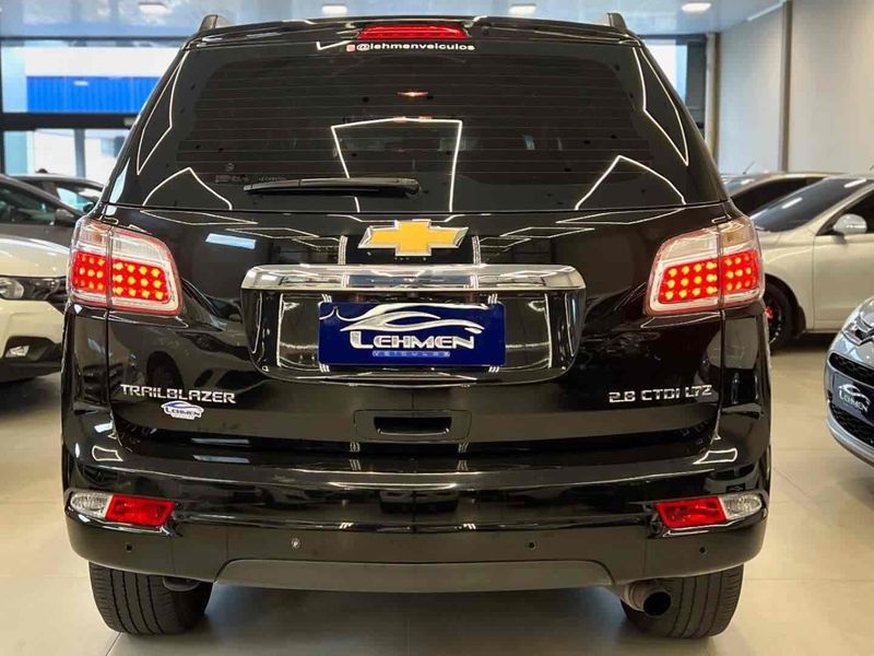 CHEVROLET TRAILBLAZER 2.8 LTZ 4X4 16V TURBO 2017/2018 LEHMEN VEÍCULOS VENÂNCIO AIRES / Carros no Vale