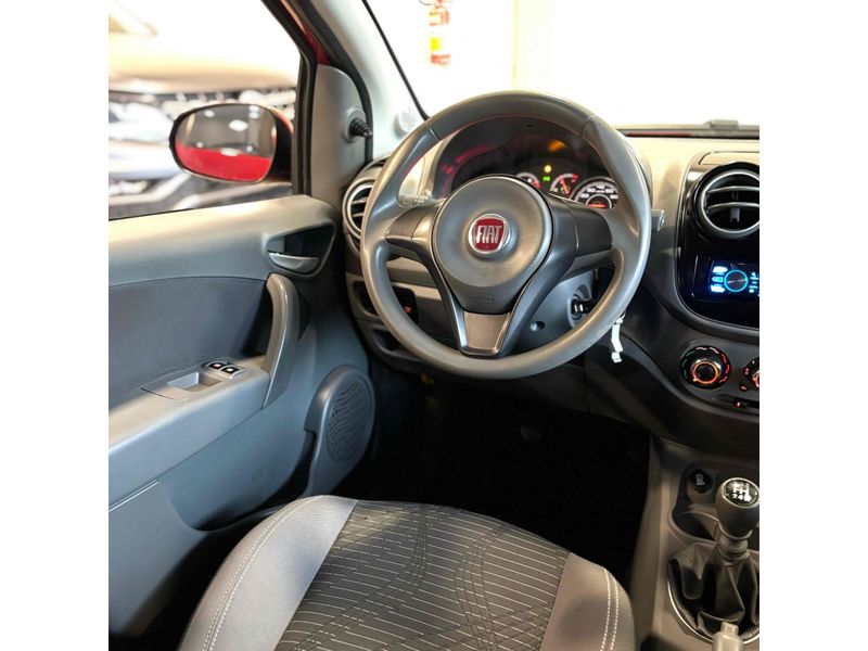 FIAT PALIO 1.0 MPI ATTRACTIVE 8V 2015/2016 LEHMEN VEÍCULOS VENÂNCIO AIRES / Carros no Vale