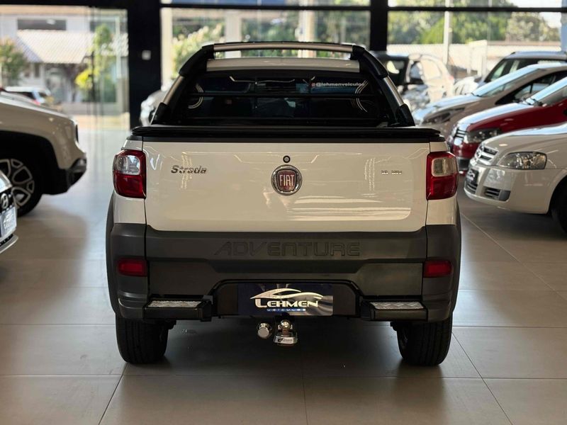 FIAT STRADA 1.8 MPI ADVENTURE CD 16V 2013/2014 LEHMEN VEÍCULOS VENÂNCIO AIRES / Carros no Vale