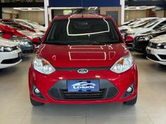 FORD FIESTA 1.0 ROCAM HATCH 8V 2014/2014 LEHMEN VEÍCULOS VENÂNCIO AIRES / Carros no Vale