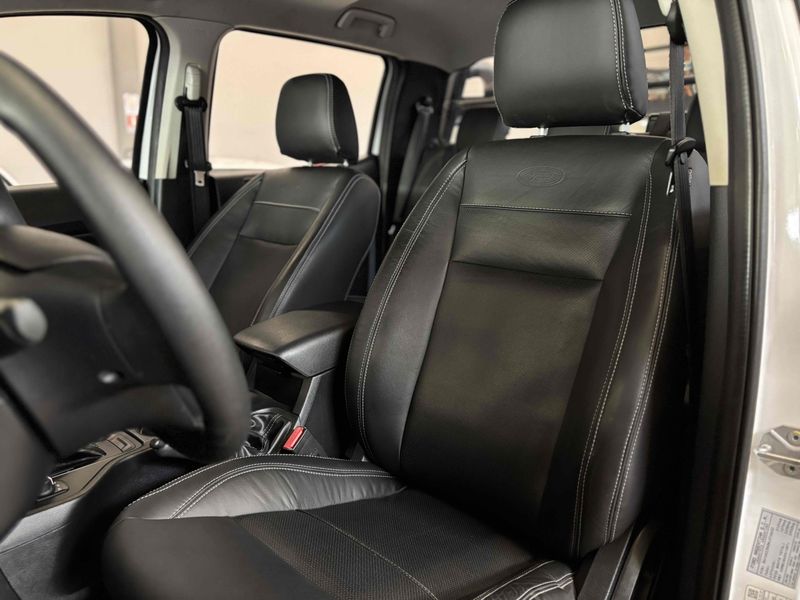 FORD RANGER 2.2 XLS 4X4 CD 16V 2020/2021 LEHMEN VEÍCULOS VENÂNCIO AIRES / Carros no Vale