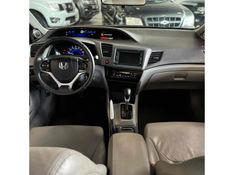 HONDA CIVIC 2.0 EXR 16V 2013/2014 LEHMEN VEÍCULOS VENÂNCIO AIRES / Carros no Vale