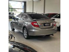 HONDA CIVIC 2.0 EXR 16V 2013/2014 LEHMEN VEÍCULOS VENÂNCIO AIRES / Carros no Vale