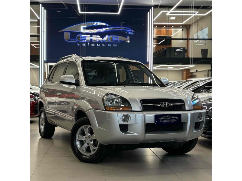 HYUNDAI TUCSON 2.0 MPFI GLS 16V 143CV 2WD 2014/2015 LEHMEN VEÍCULOS VENÂNCIO AIRES / Carros no Vale