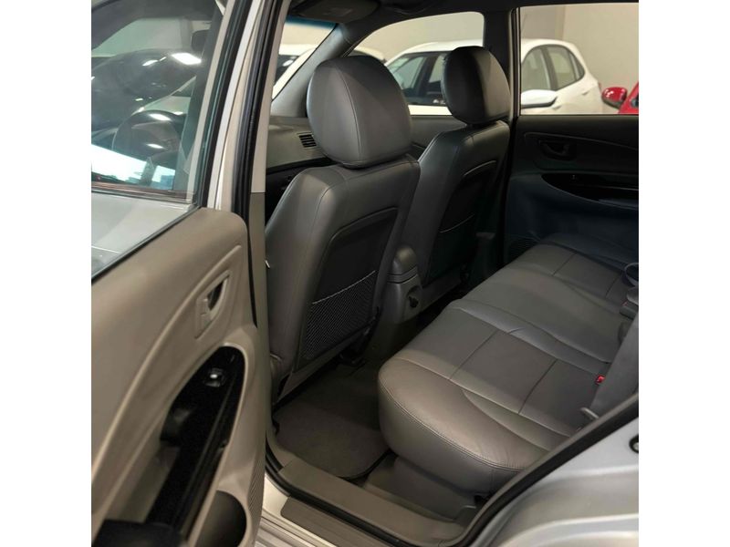 HYUNDAI TUCSON 2.0 MPFI GLS 16V 143CV 2WD 2014/2015 LEHMEN VEÍCULOS VENÂNCIO AIRES / Carros no Vale
