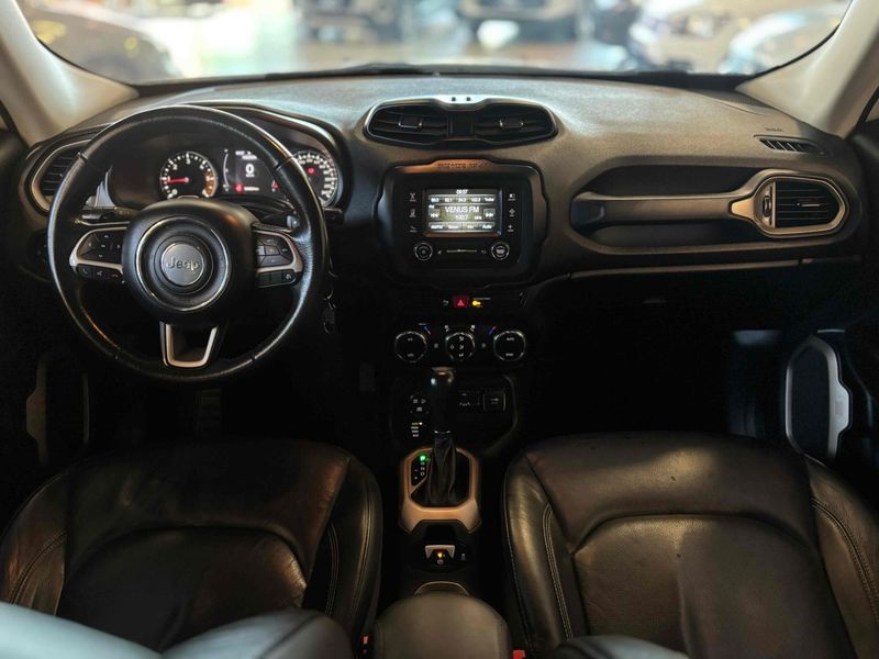JEEP RENEGADE 2.0 16V TURBO LONGITUDE 4X4 2018/2018 LEHMEN VEÍCULOS VENÂNCIO AIRES / Carros no Vale