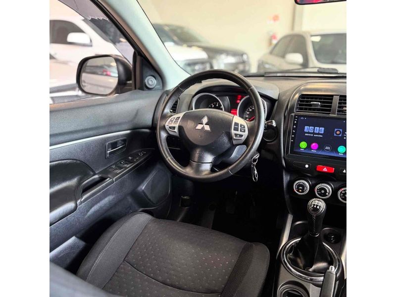 MITSUBISHI ASX 2.0 4X2 16V 2010/2011 LEHMEN VEÍCULOS VENÂNCIO AIRES / Carros no Vale