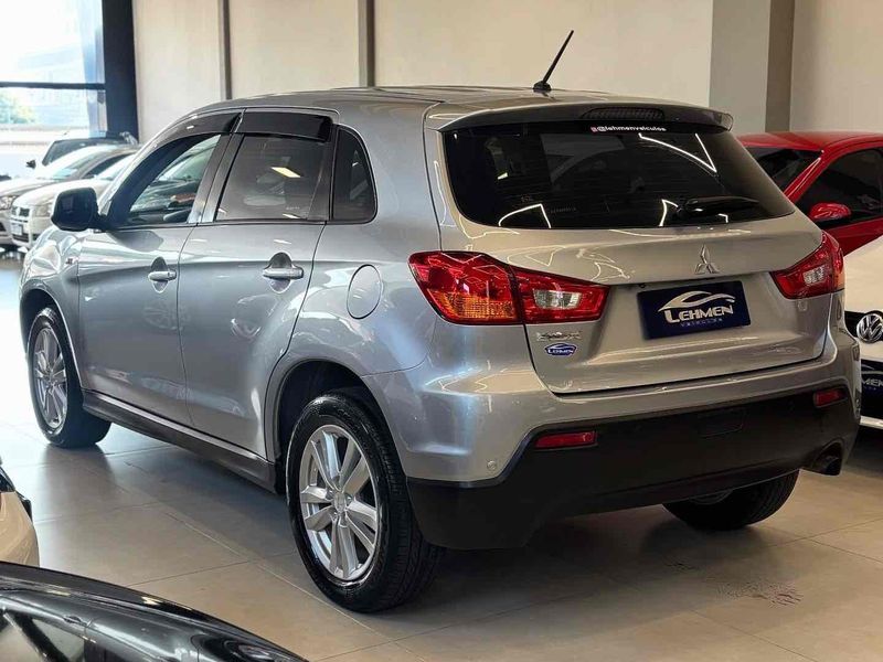 MITSUBISHI ASX 2.0 4X2 16V 2010/2011 LEHMEN VEÍCULOS VENÂNCIO AIRES / Carros no Vale