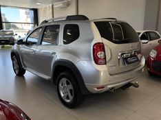 RENAULT DUSTER 2.0 DYNAMIQUE 4X2 16V 2015/2015 LEHMEN VEÍCULOS VENÂNCIO AIRES / Carros no Vale