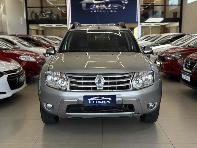 RENAULT DUSTER 2.0 DYNAMIQUE 4X2 16V 2015/2015 LEHMEN VEÍCULOS VENÂNCIO AIRES / Carros no Vale
